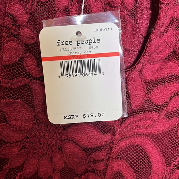 Free People NWT Cherry Gem red lace lingerie size XS - Picture 4 of 4